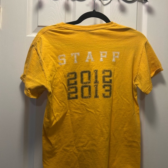 Towson University Yellow T-Shirt - Picture 4 of 4